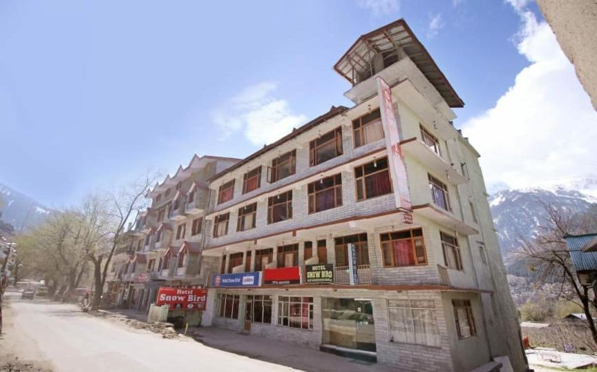 Dormico'S Hotel Snowbird Manāli Exterior foto